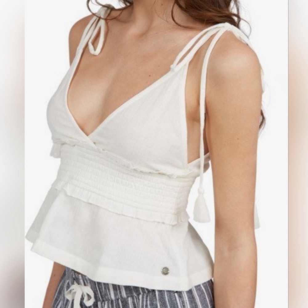 Roxy shoulder tie white top